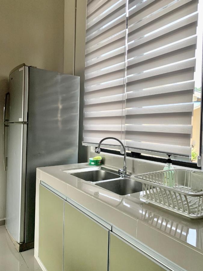Sarah Guesthouse Kuala Terengganu Zewnętrze zdjęcie